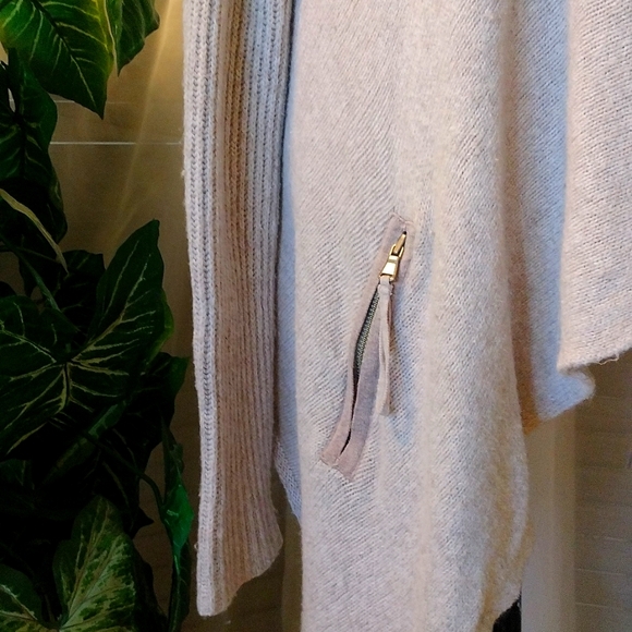 ⚜️ American Eagle Outfitters Swing Cardigan Wool Sweater - Picture 4 of 13